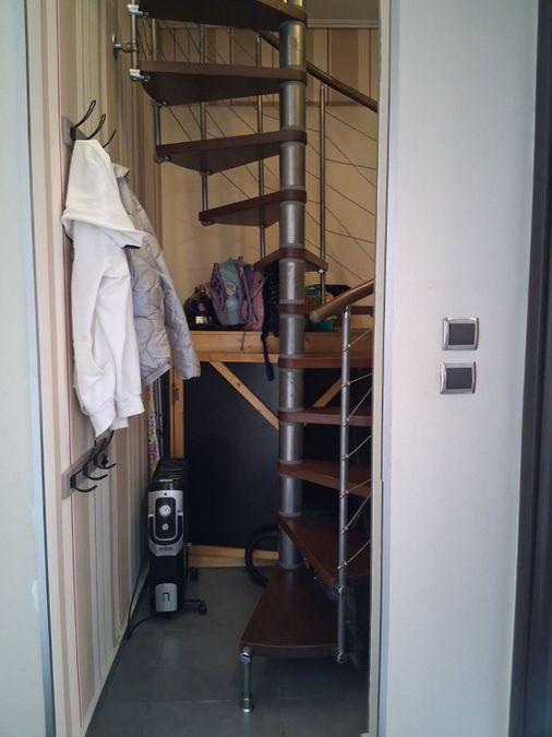 Photo 351916890