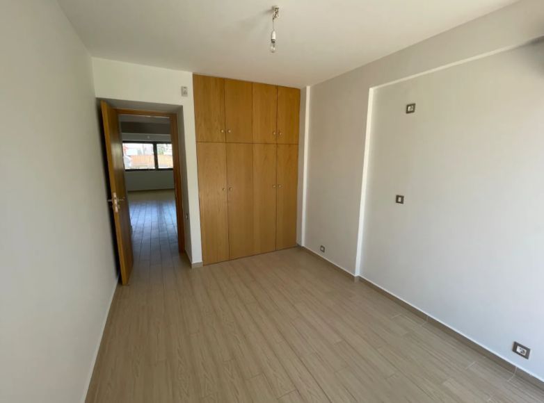 Photo 351941769