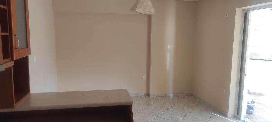 Photo 351988929