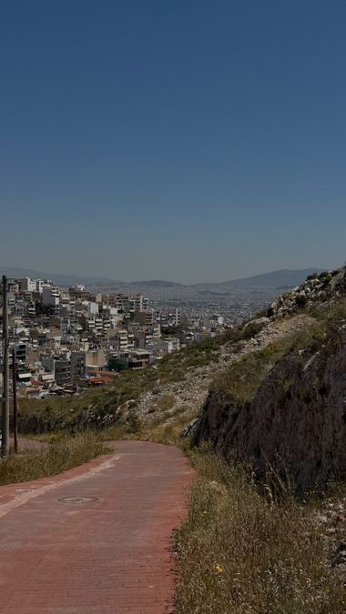 Photo 352031658