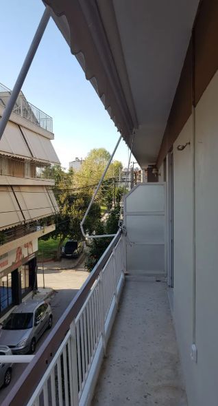 Photo 352123143
