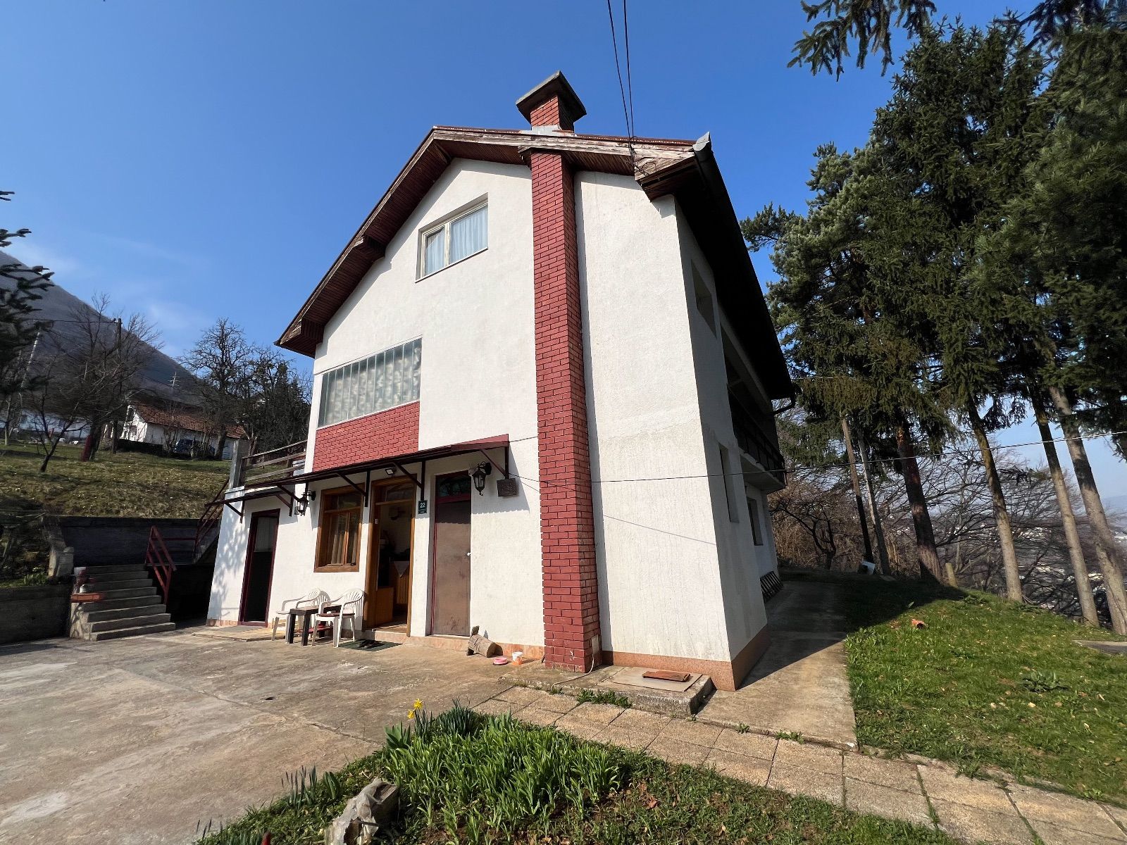 Kuća 250 m2 na prodaju Ilidža, Osijek photo 1