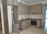 Photo 352413435