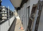 Photo 352472838