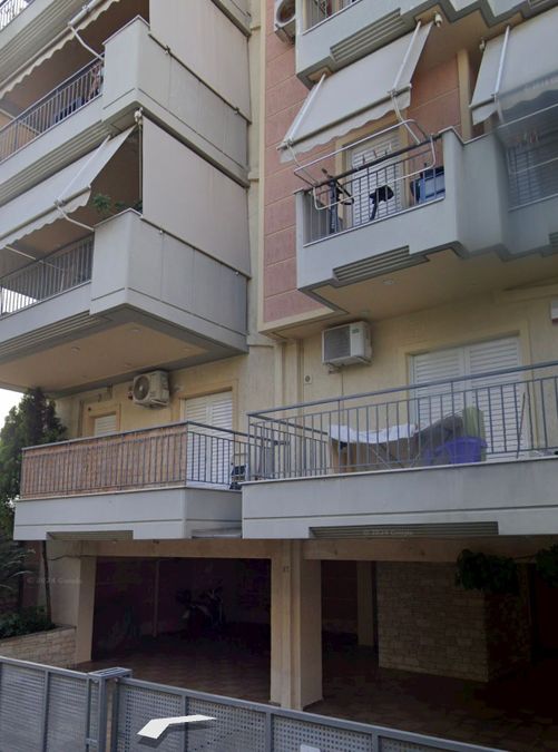 Photo 352721682