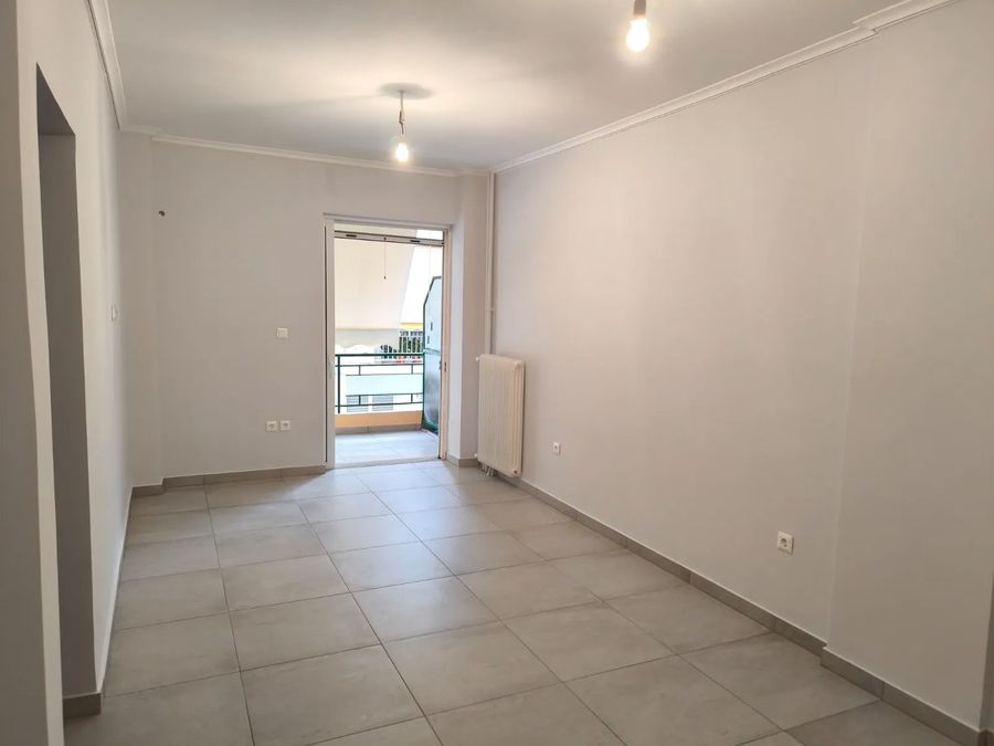 Photo 352803393
