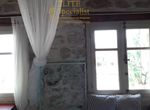Photo 352838715