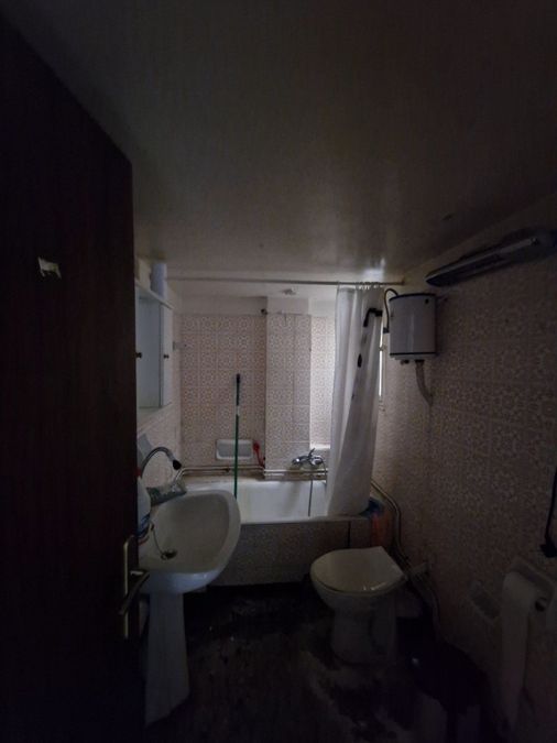 Photo 352891437