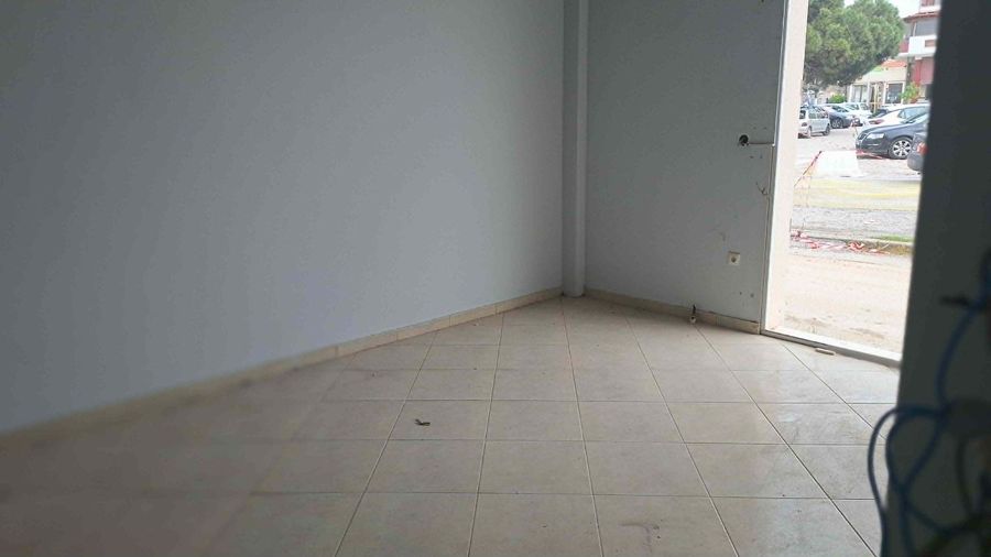 Photo 352902867