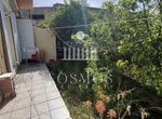 Photo 353163963