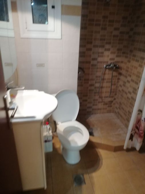 Photo 353196573
