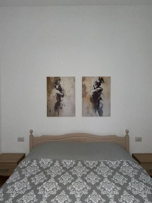Foto 353214759