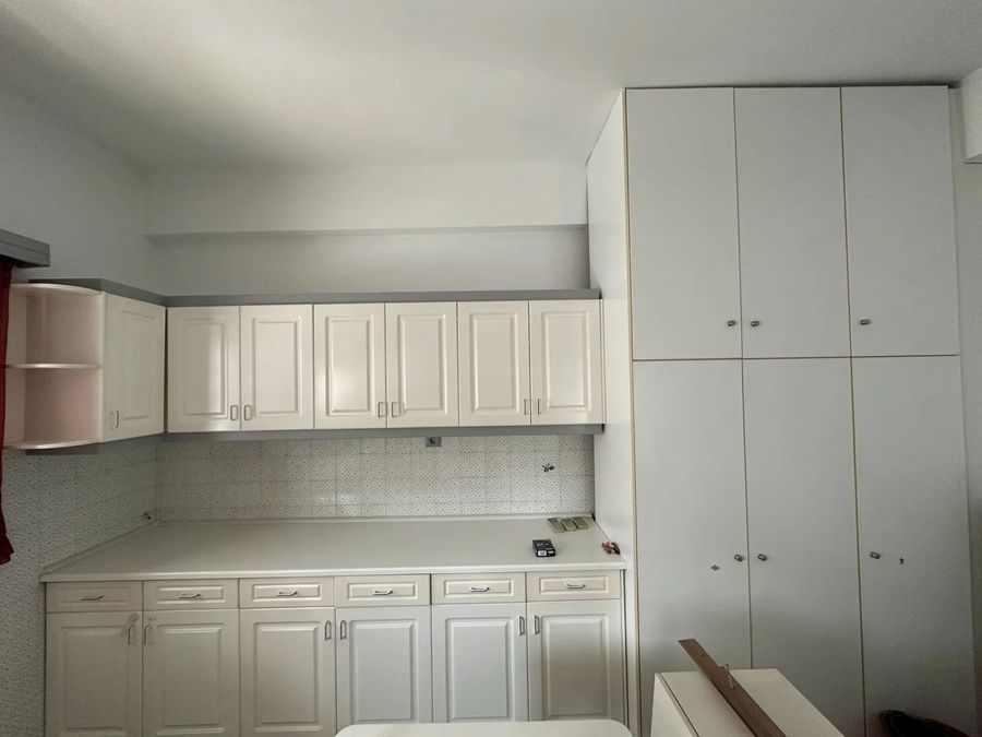 Photo 353337735