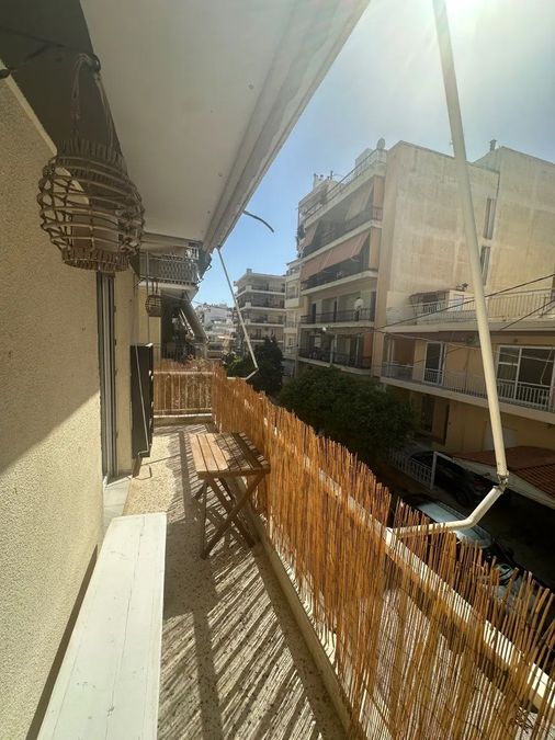 Photo 353362617