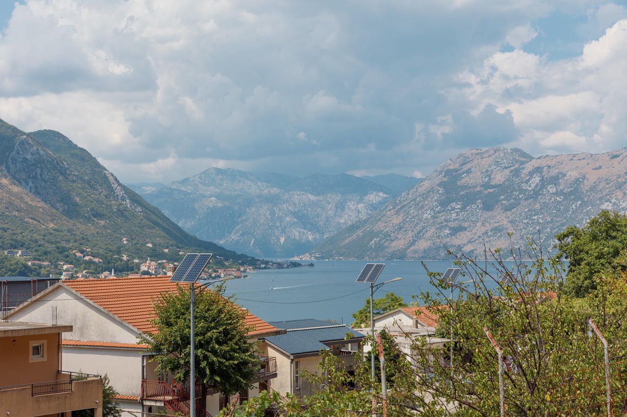 House in Dobrota, Kotor 7