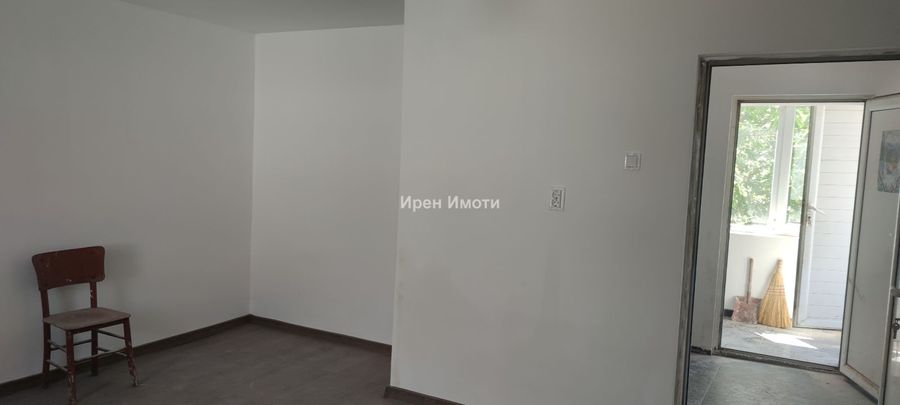Снимка 353370969
