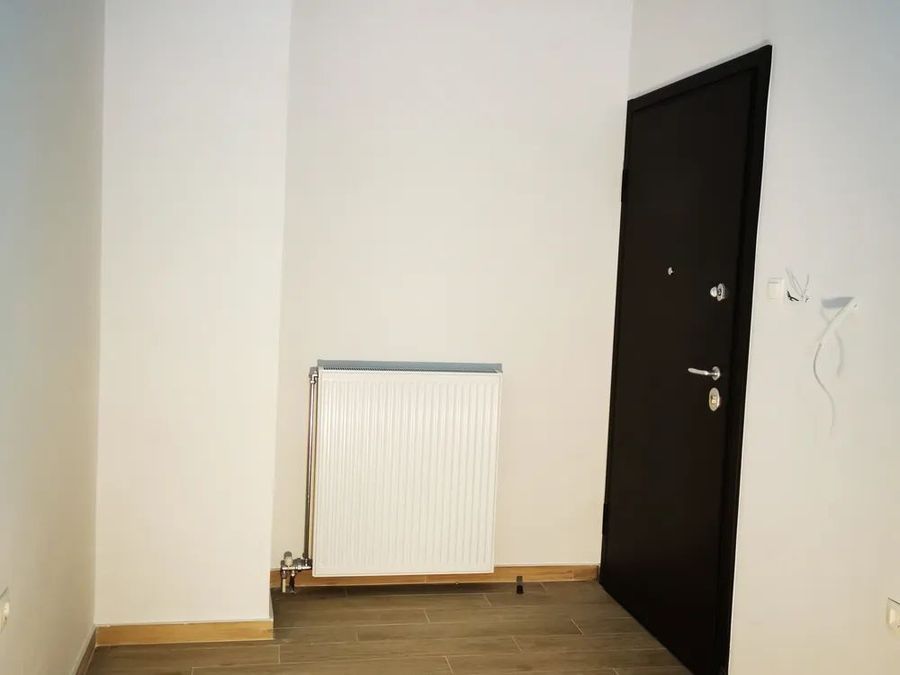 Photo 353433165