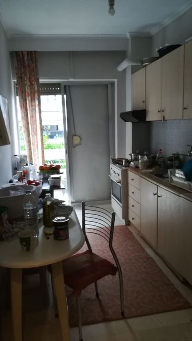 Photo 353445927