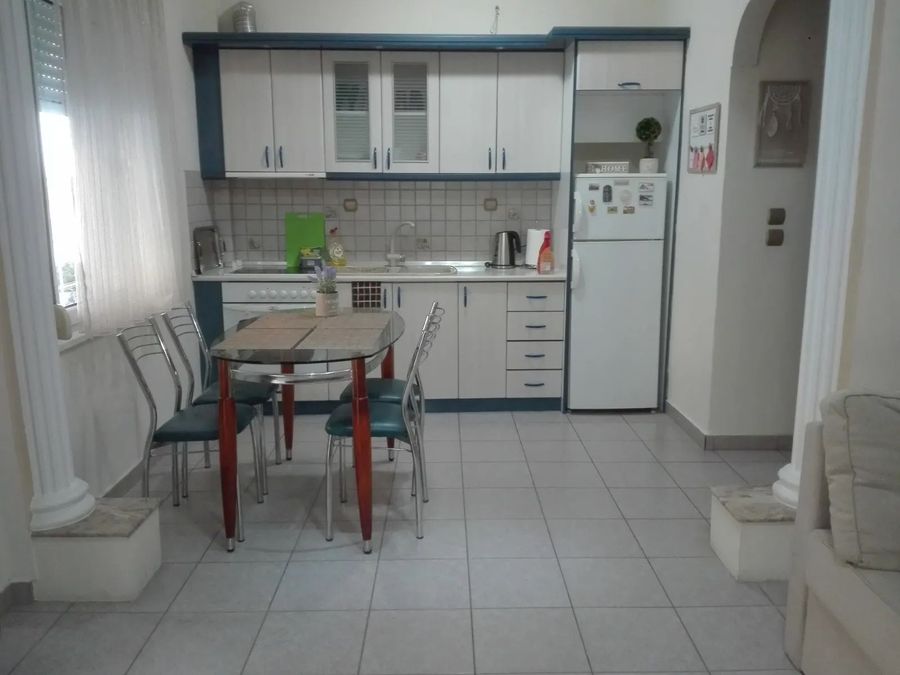 Photo 353563374