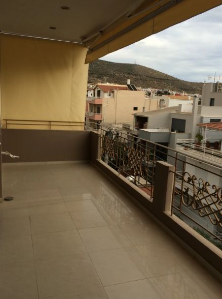 Photo 353565750
