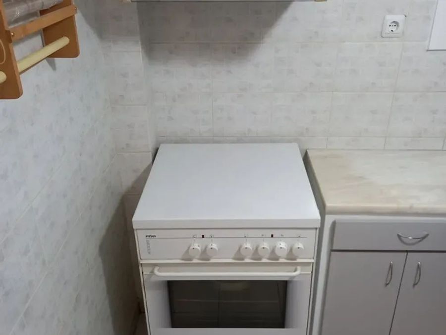 Photo 353595786
