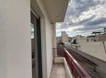 Photo 353805231