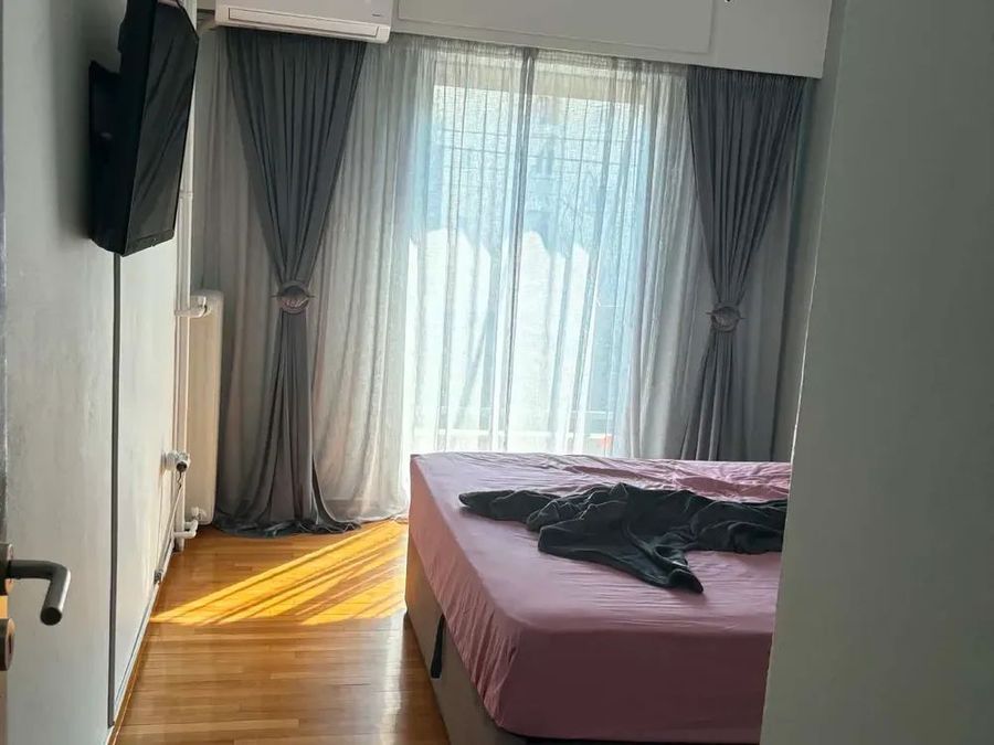 Photo 353930538