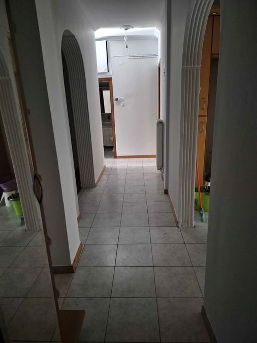 Photo 354148959