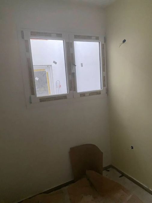 Photo 354323646