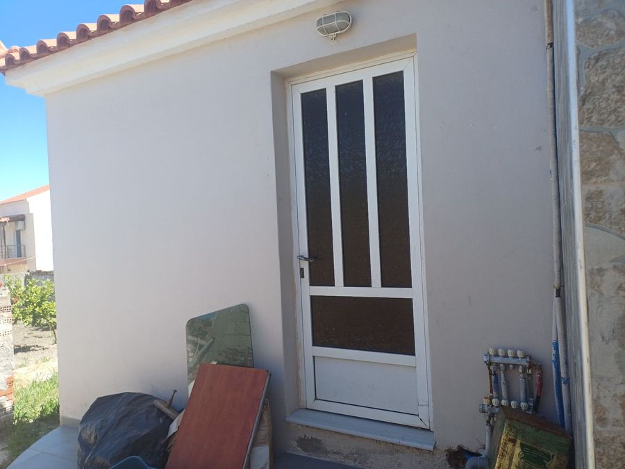 Photo 354548652