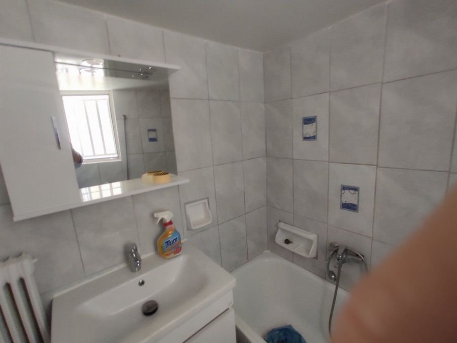 Photo 354766653