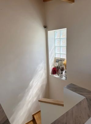 Photo 354767325