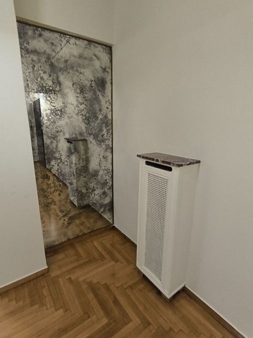 Photo 354886488