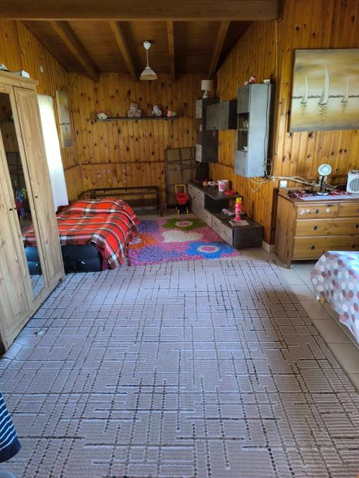 Photo 354898989