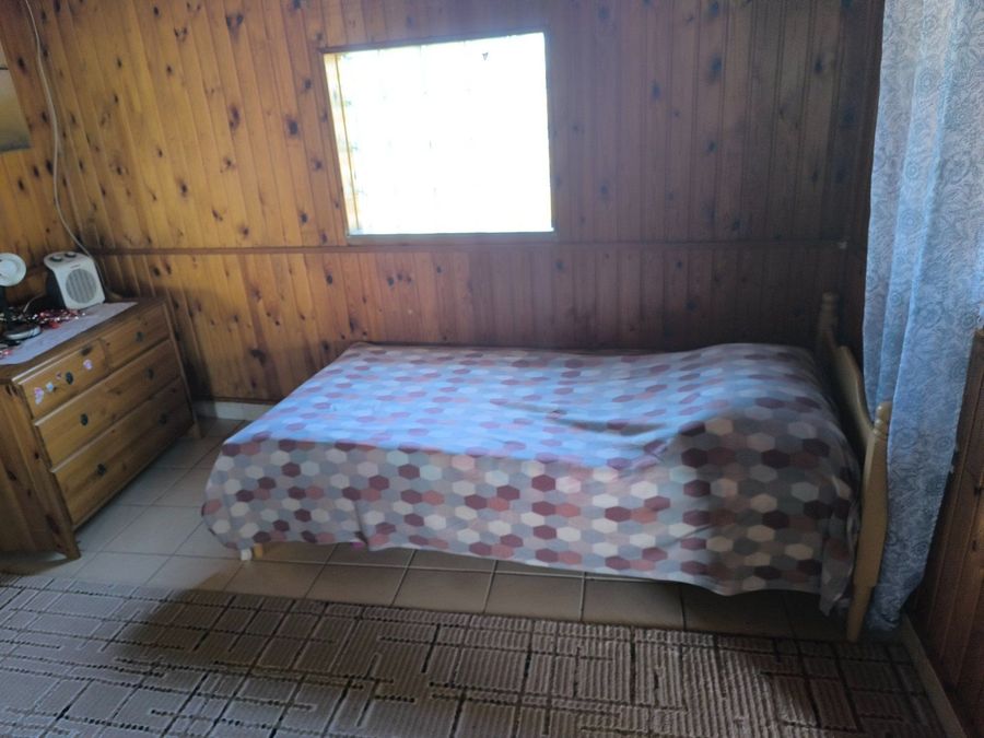 Photo 354898992