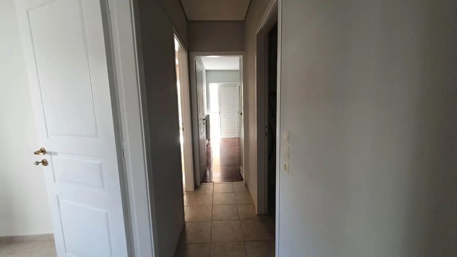 Photo 355069416