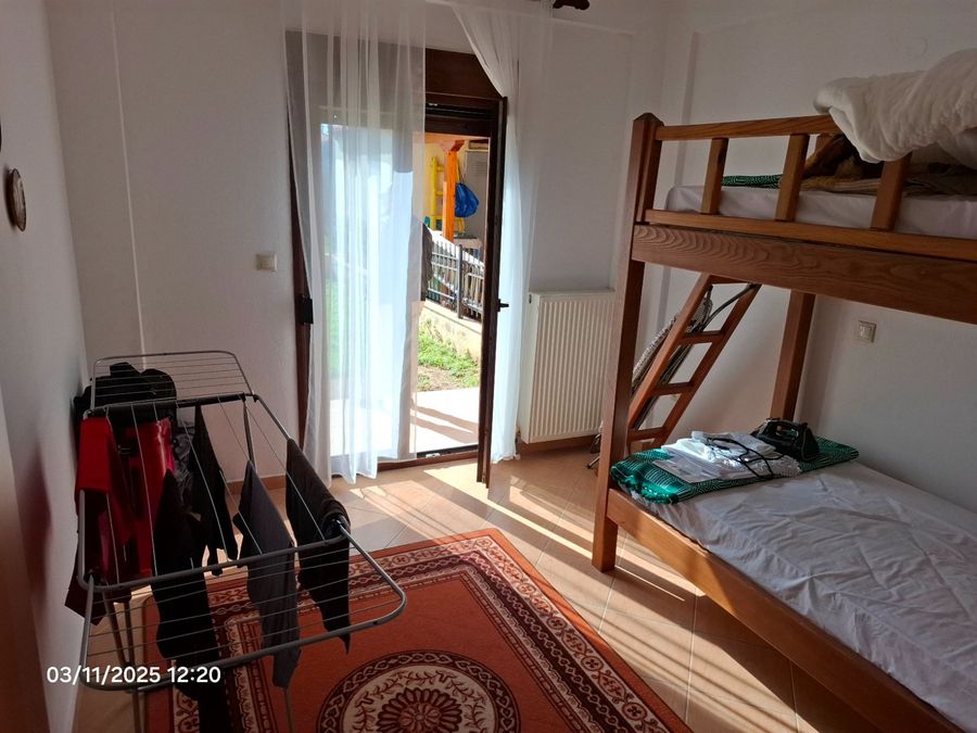Photo 355099074