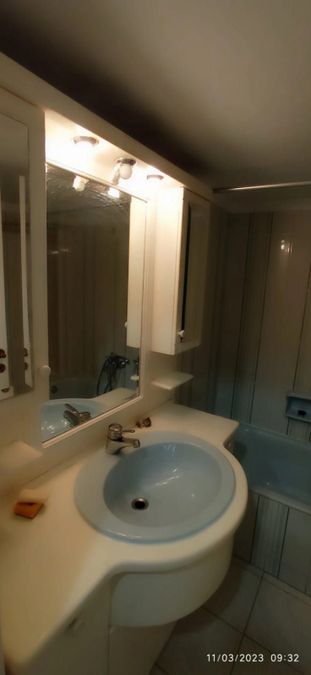 Photo 355879170