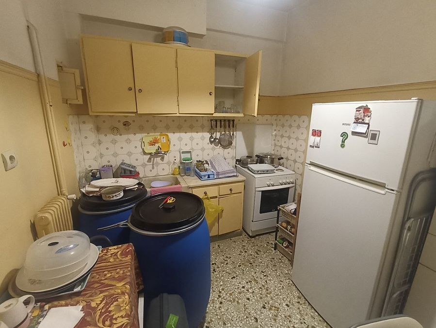 Photo 356288754