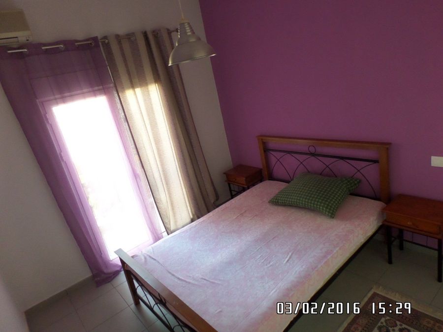 Photo 356492808