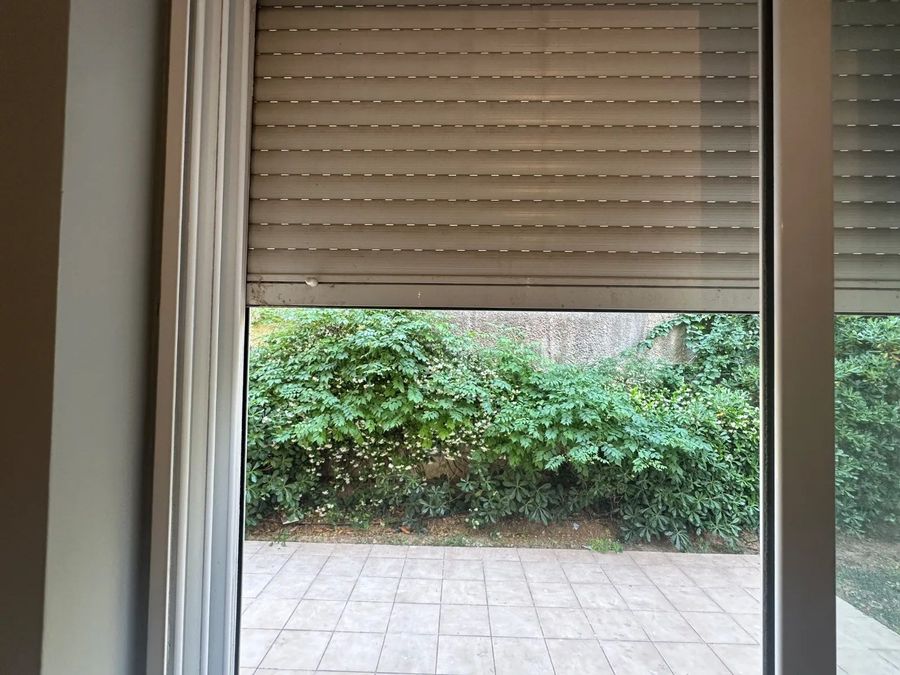 Photo 356705925
