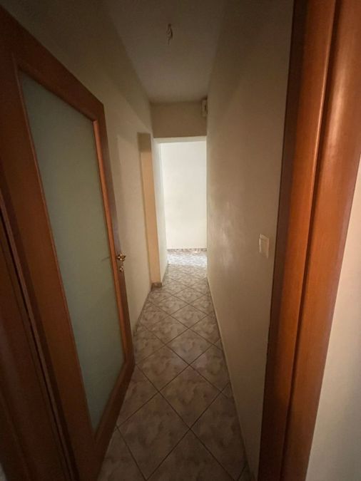 Photo 356728089