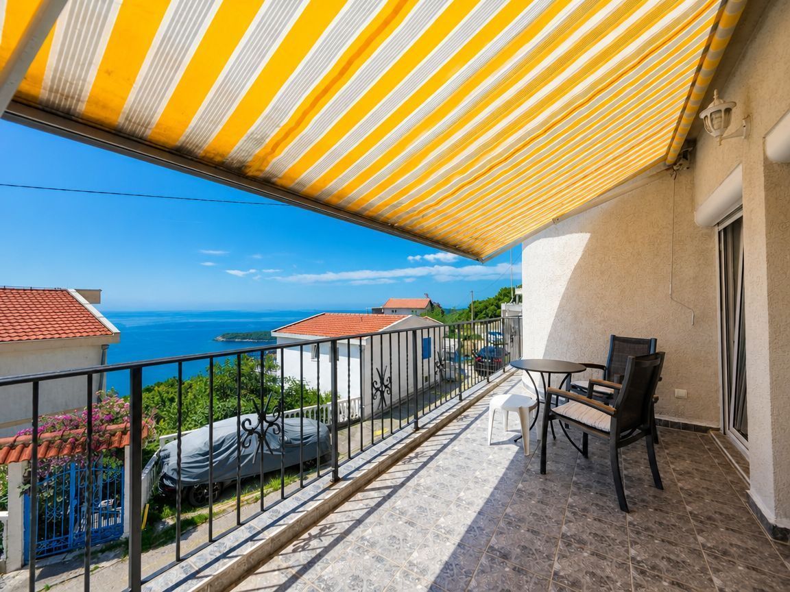 Spacious Two-Bedroom Apartment with Sea View in Seoce, Budva 6