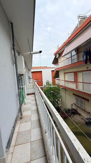 Photo 357270198