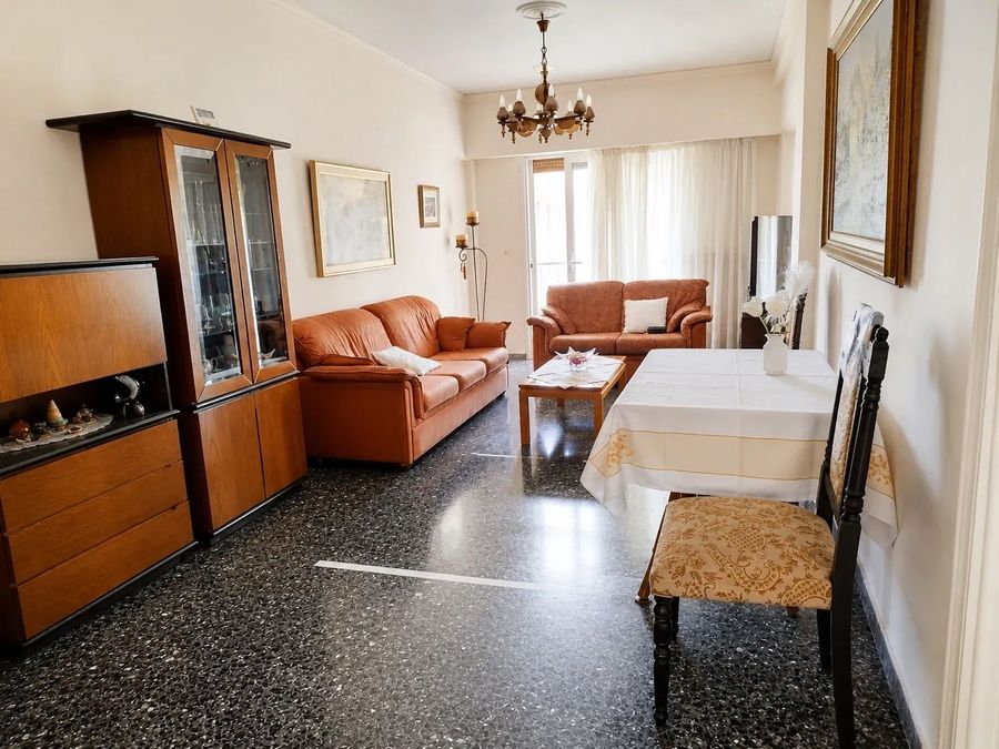 Photo 357275313