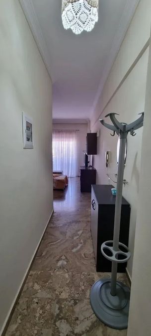 Photo 357446277