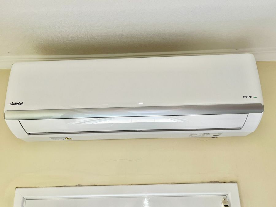 Photo 357589818