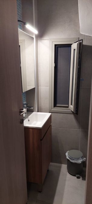 Photo 357778875