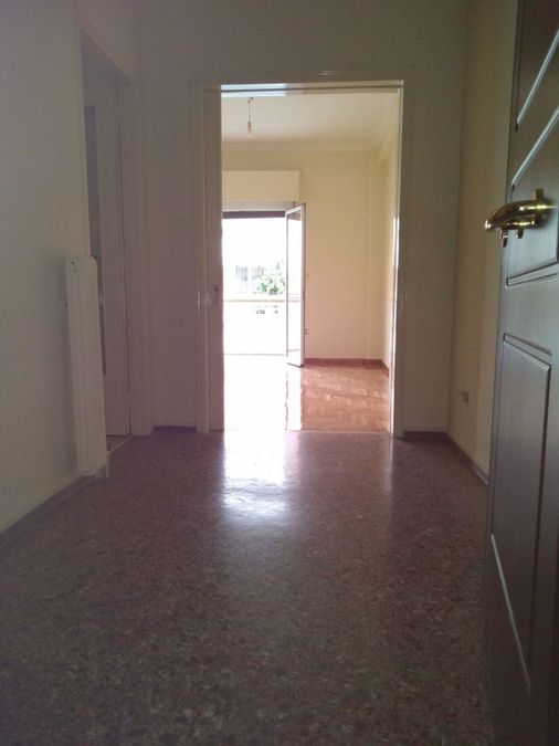 Photo 357880284