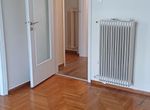 Photo 358390842
